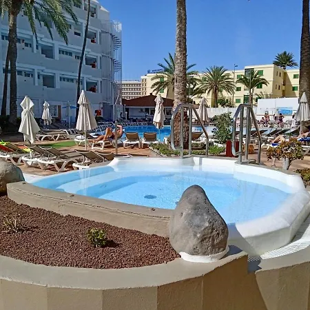 Apartamento Deluxe Vista Mar Apartment *